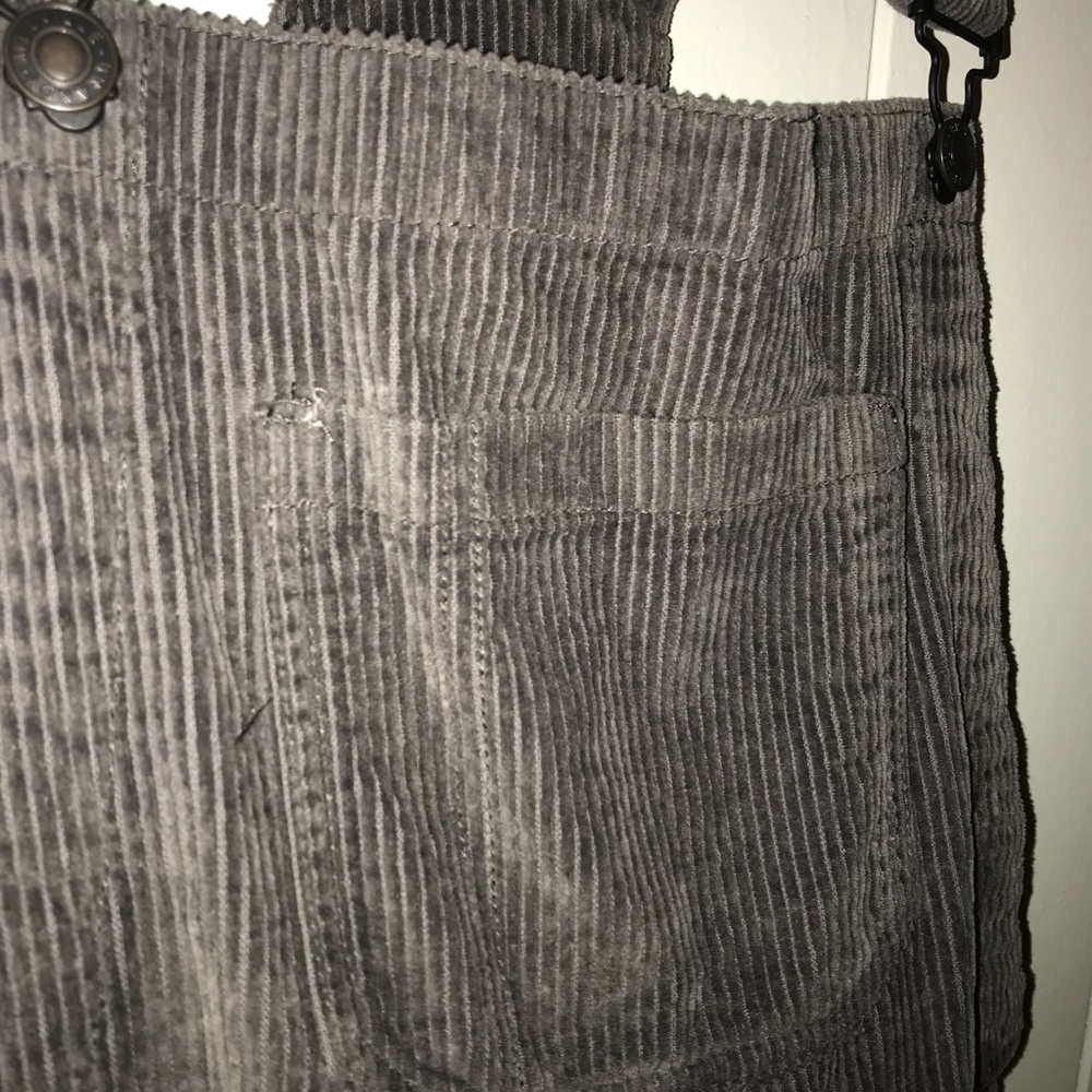 Brandy Melville gray over all